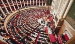 Trois textes législatifs utiles pour la santé des Français Trois textes législatifs utiles pour la santé des Français
